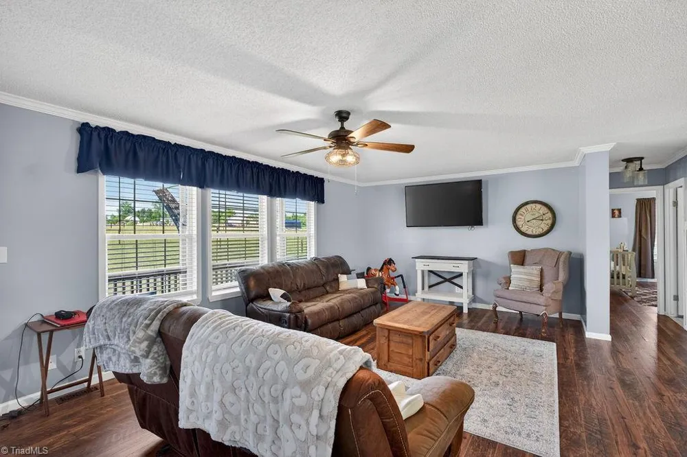 135 Blueridge View Lane Mount Airy, NC 27030