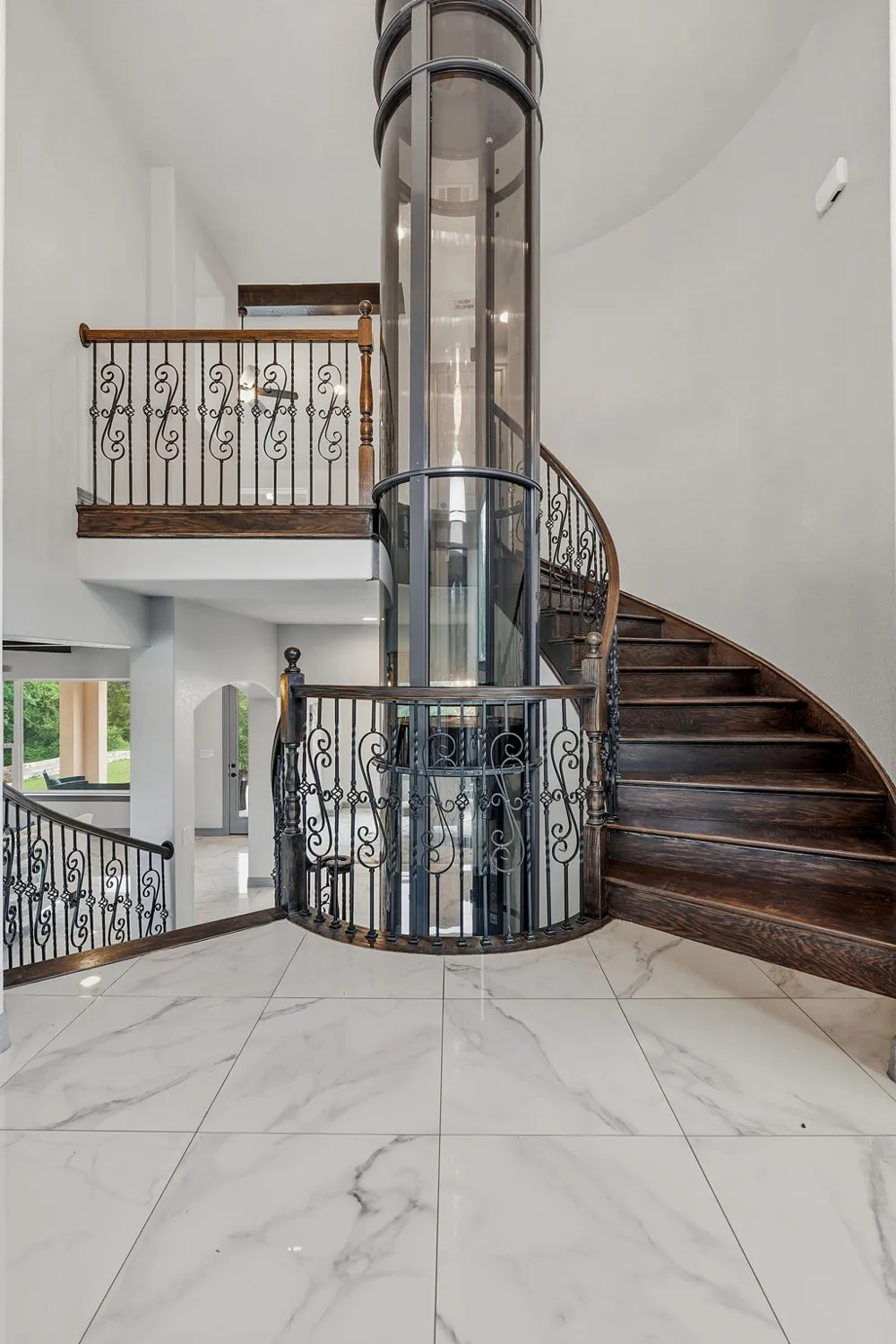 427 Bella Montagna Circle Austin, TX 78734
