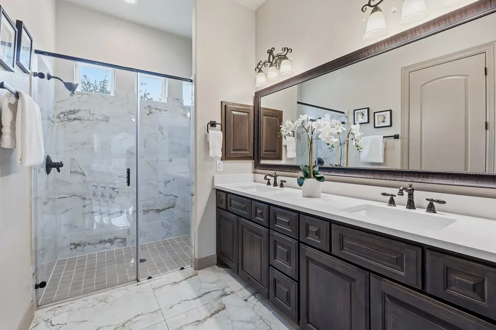 427 Bella Montagna Circle Austin, TX 78734