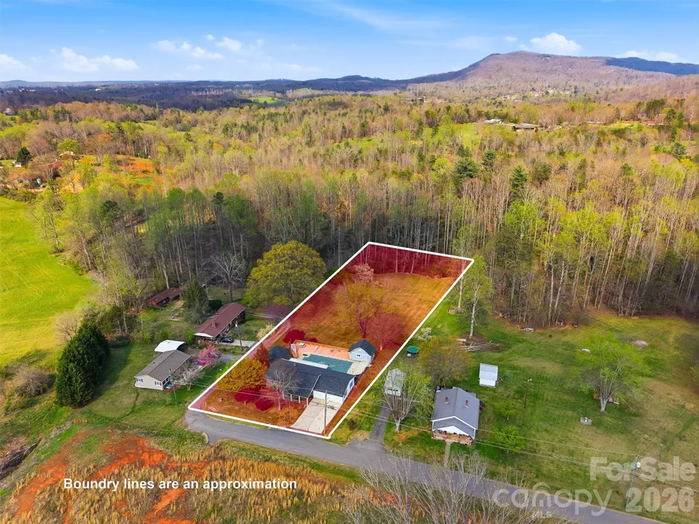 2174 Chester Avenue Morganton, NC 28655