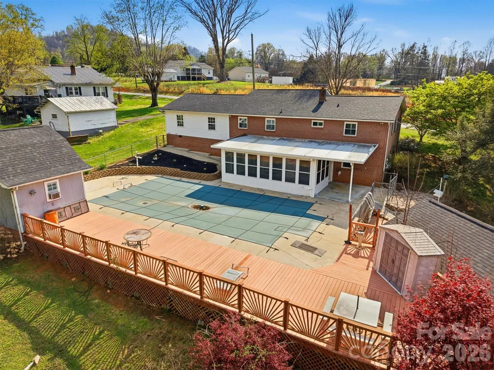 2174 Chester Avenue Morganton, NC 28655