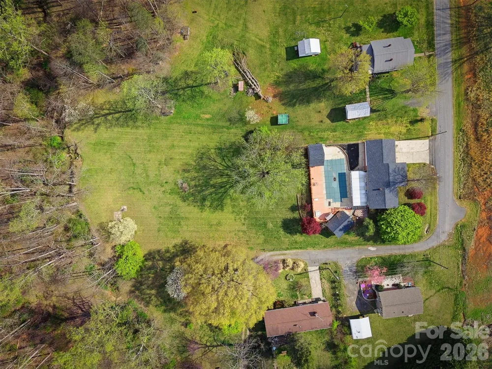 2174 Chester Avenue Morganton, NC 28655