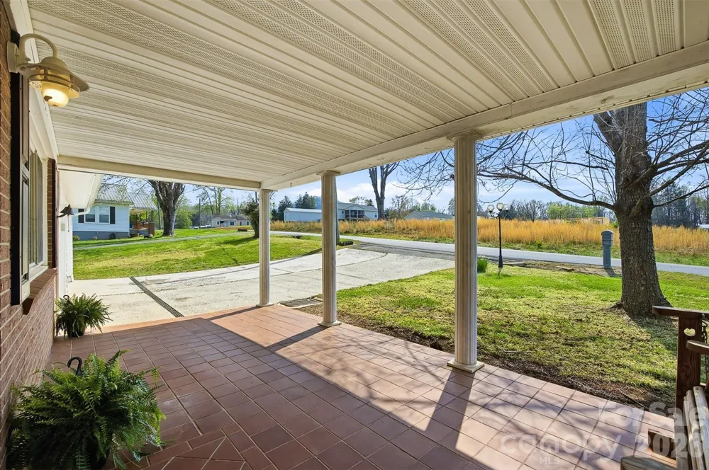 2174 Chester Avenue Morganton, NC 28655