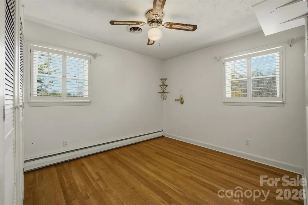 2174 Chester Avenue Morganton, NC 28655