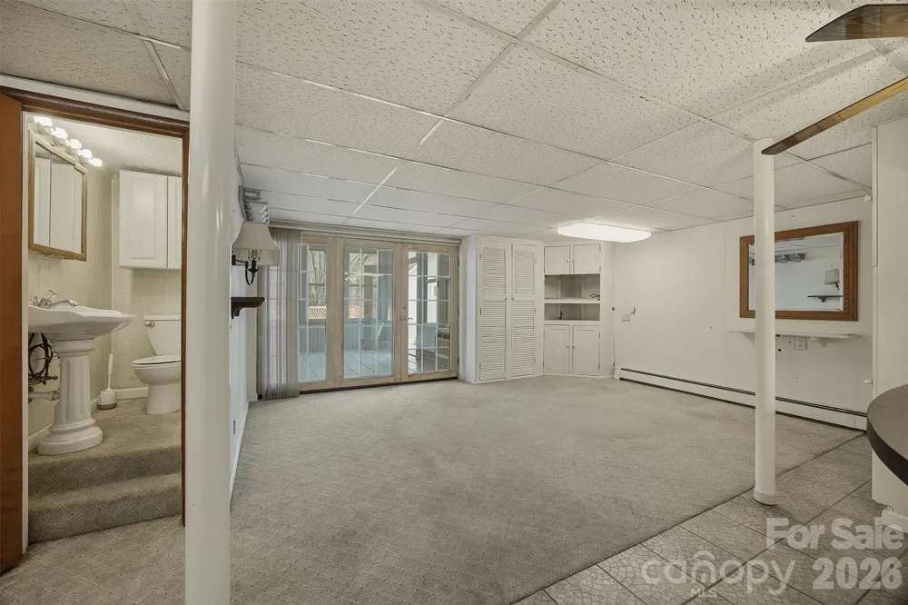 2174 Chester Avenue Morganton, NC 28655