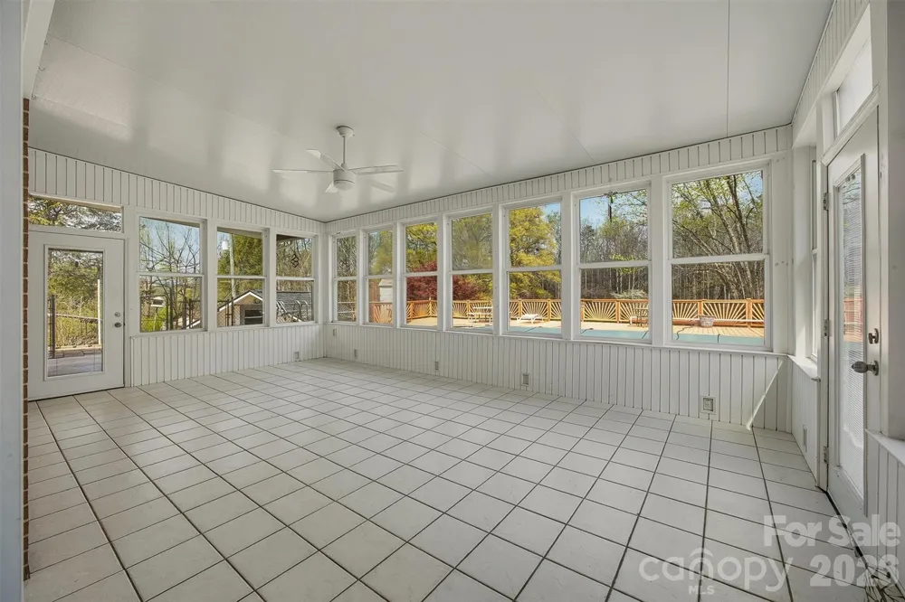 2174 Chester Avenue Morganton, NC 28655