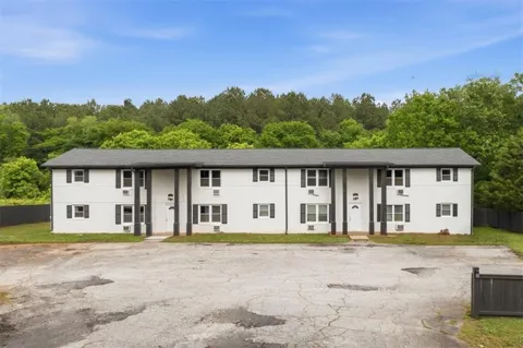 608 College Drive #4