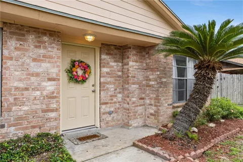 6993 Lake View Drive