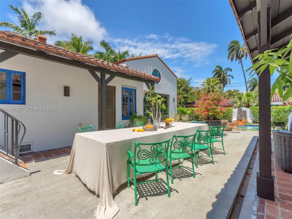 1321 Tyler St Hollywood, FL 33019