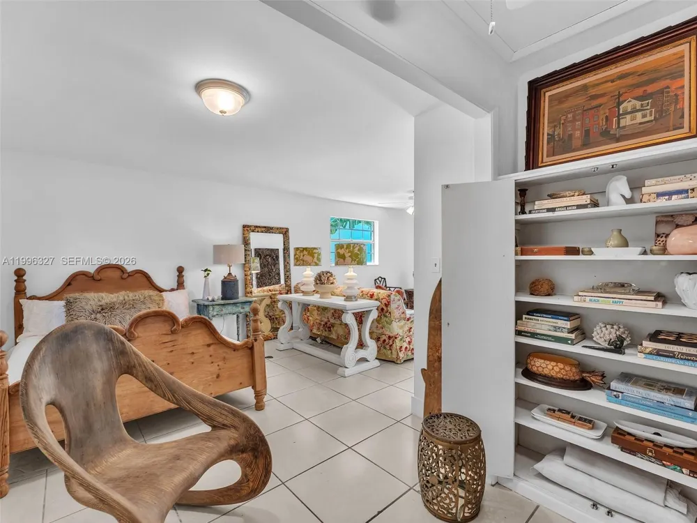 1321 Tyler St Hollywood, FL 33019