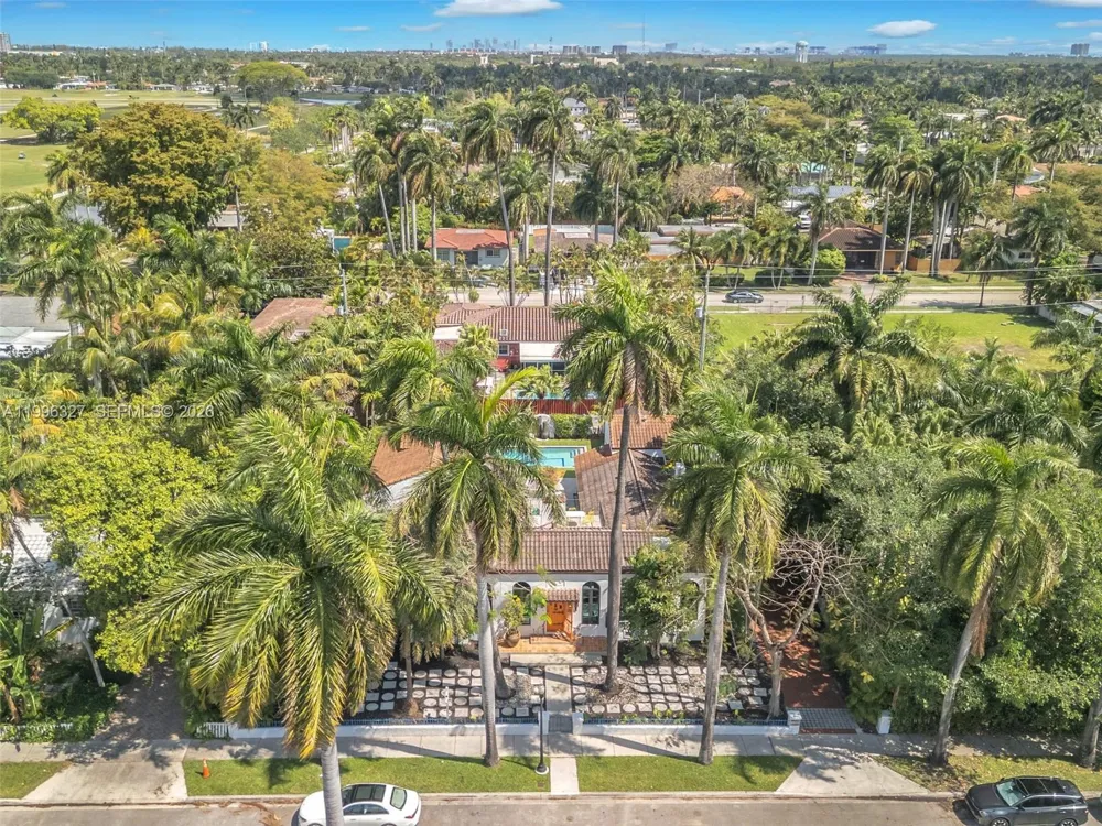 1321 Tyler St Hollywood, FL 33019