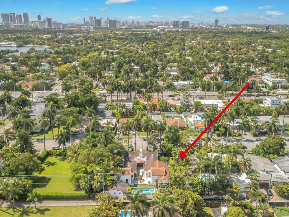 1321 Tyler St Hollywood, FL 33019