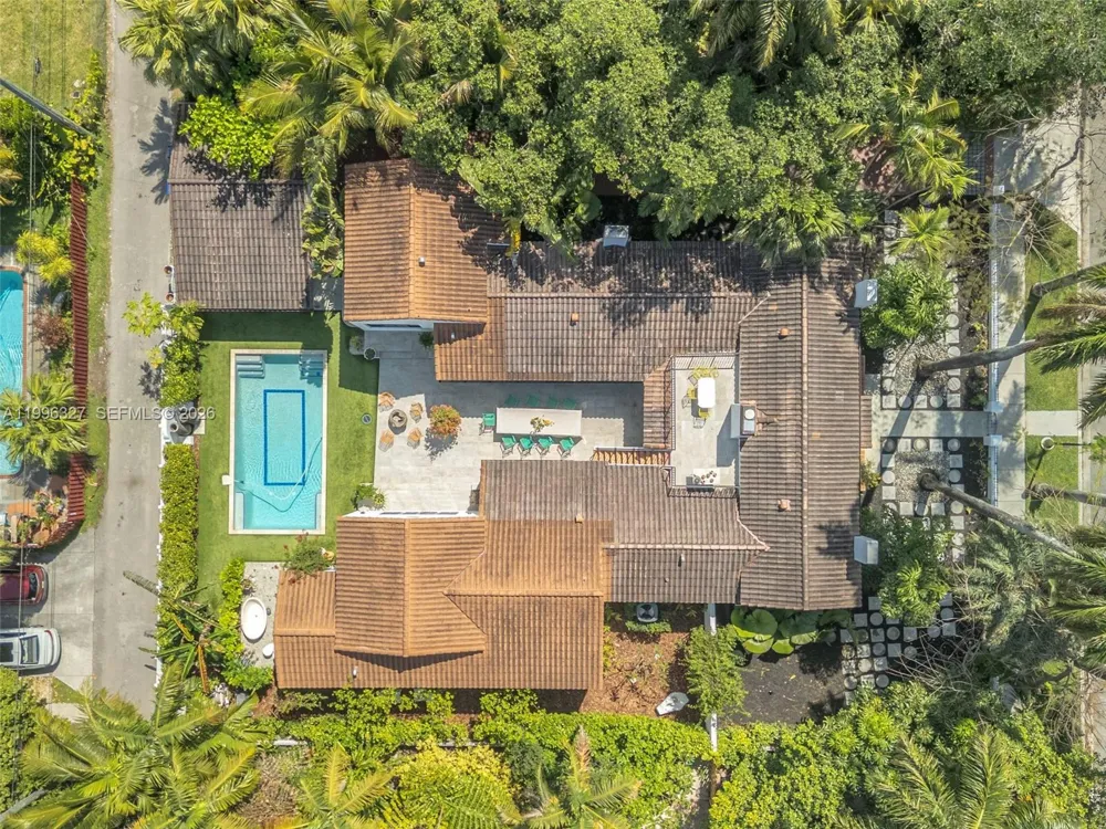 1321 Tyler St Hollywood, FL 33019