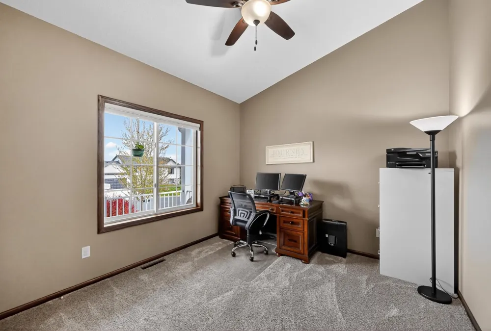 847 Golfview Avenue Zumbrota, MN 55992