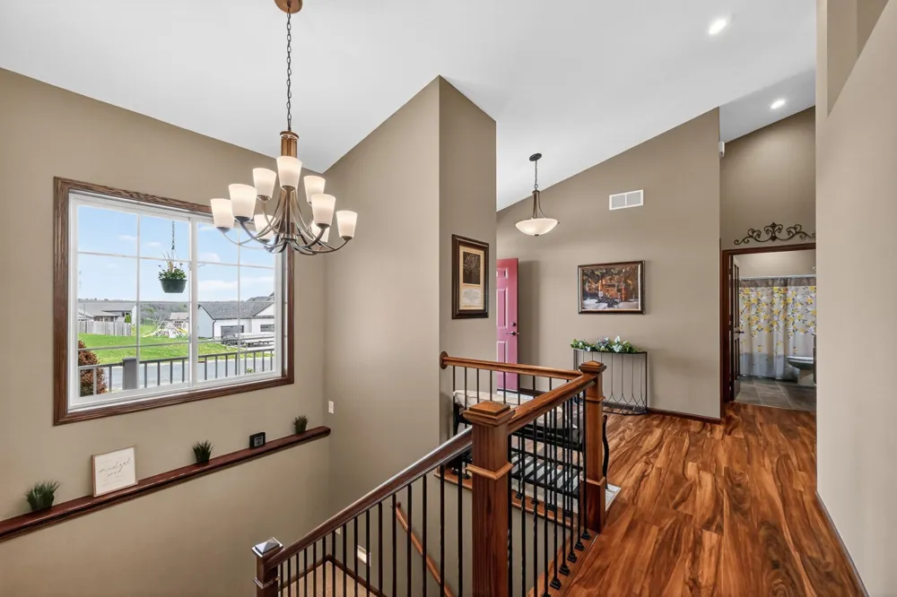 847 Golfview Avenue Zumbrota, MN 55992