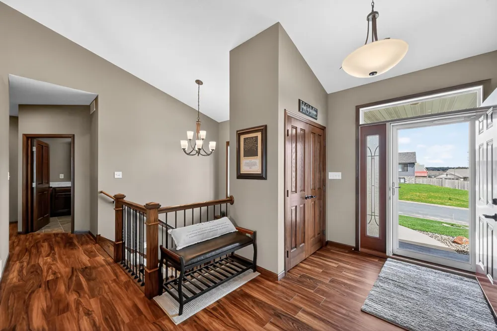 847 Golfview Avenue Zumbrota, MN 55992