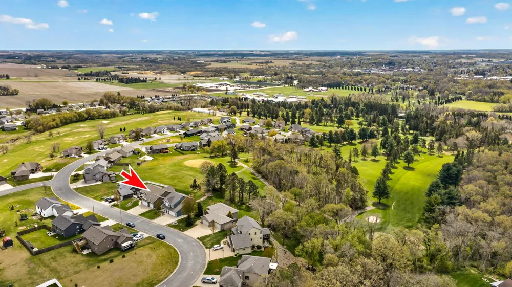 847 Golfview Avenue Zumbrota, MN 55992
