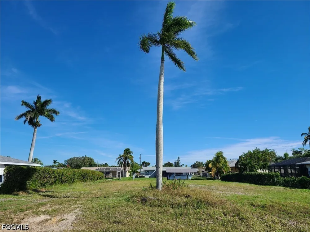 Tiffany Court Cape Coral, FL 33904
