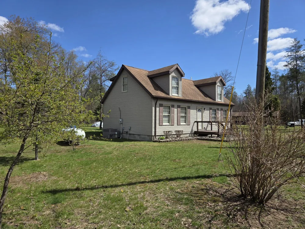 2074 E 36th Street Idlewild, MI 49642