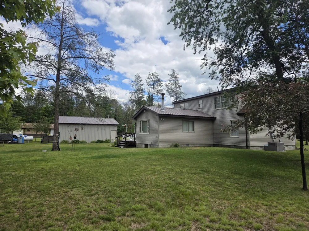 2074 E 36th Street Idlewild, MI 49642