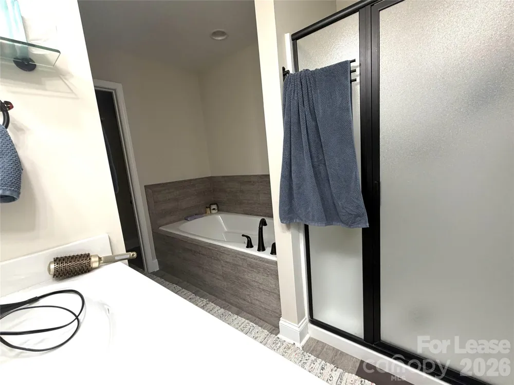 4198 Pickering Drive Hickory, NC 28602