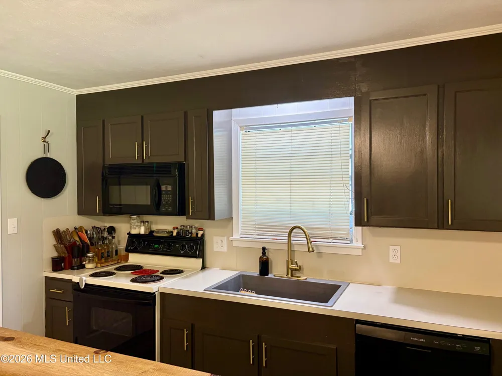 3115 River Ridge Road Summit, MS 39666