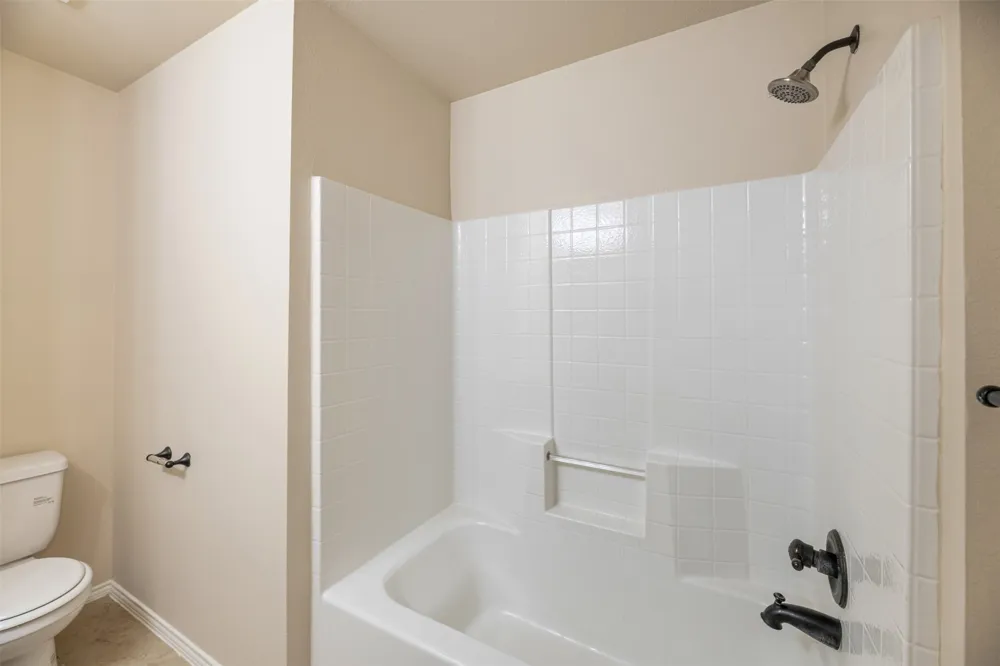 341 Orbit Drive Lavon, TX 75166