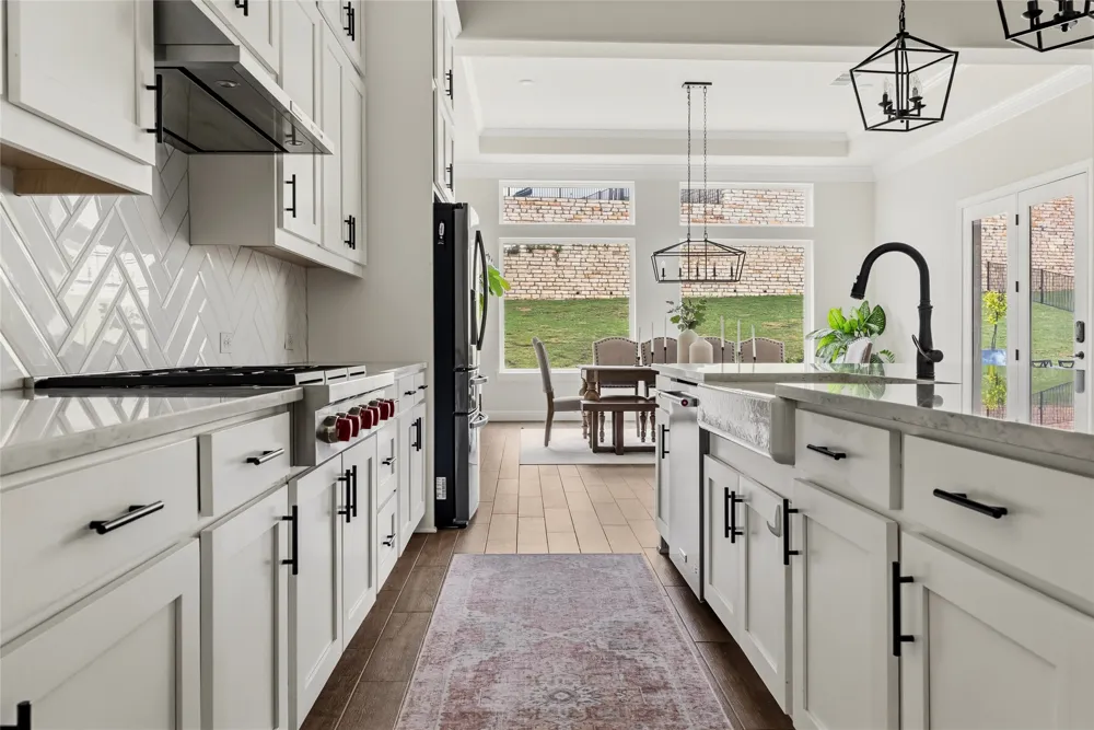 4513 Vieste View Leander, TX 78641