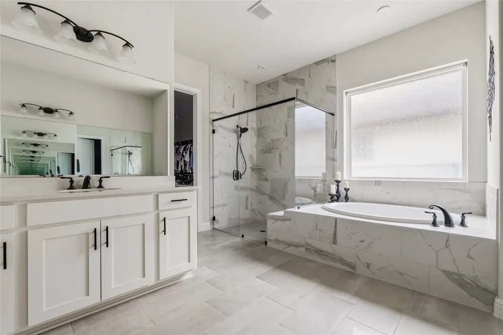 4513 Vieste View Leander, TX 78641