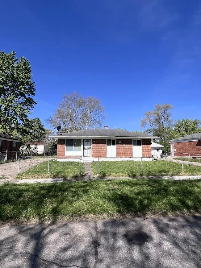 6155 Natchez Drive Mt Morris City, MI 48458