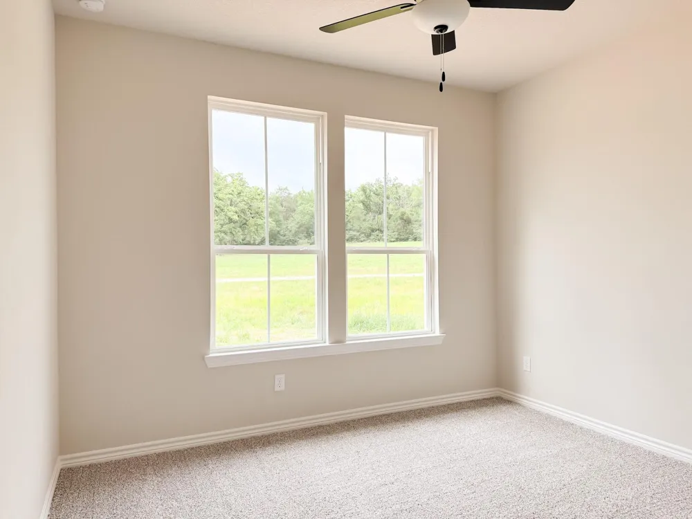 879 Pineview Circle Jewett, TX 75846