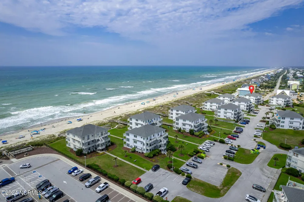 2905 Pointe West Drive #B1 Pier Pointe Emerald Isle, NC 28594