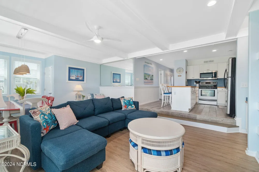 2905 Pointe West Drive #B1 Pier Pointe Emerald Isle, NC 28594