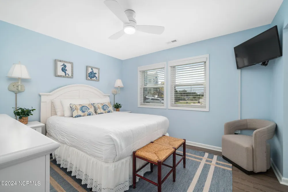 2905 Pointe West Drive #B1 Pier Pointe Emerald Isle, NC 28594