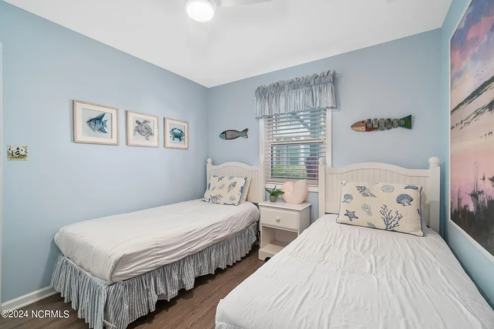 2905 Pointe West Drive #B1 Pier Pointe Emerald Isle, NC 28594