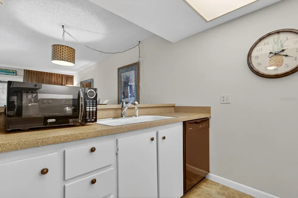 2620 COVE CAY DRIVE #904 Clearwater, FL 33760