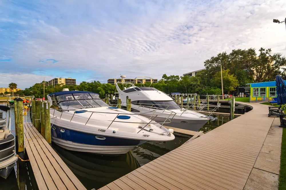 2620 COVE CAY DRIVE #904 Clearwater, FL 33760