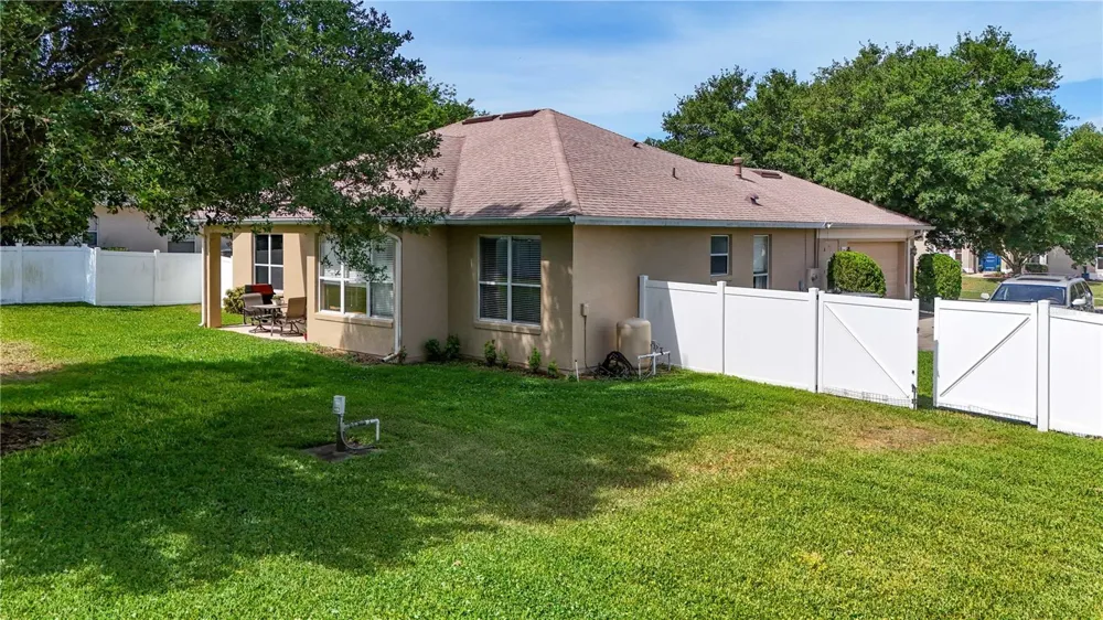 36806 WINFIELD COURT Grand Island, FL 32735