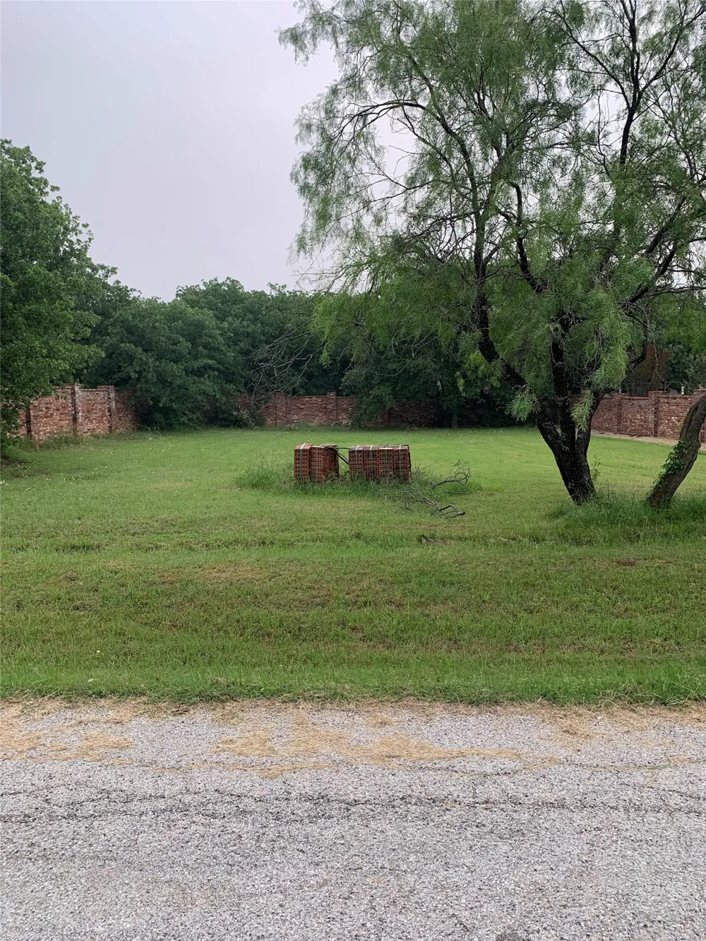 Lillys Court Runaway Bay, TX 76426