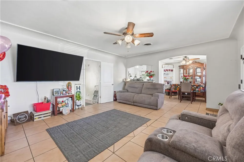 354 W Morton Ave Porterville, CA 93257