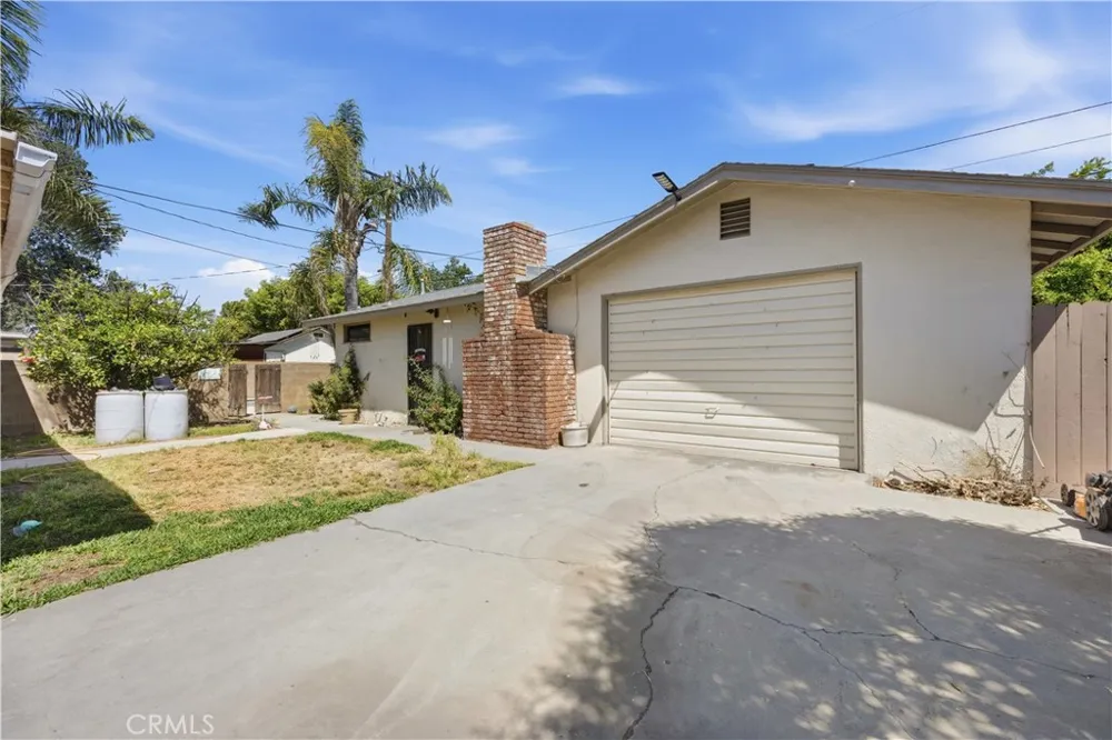 354 W Morton Ave Porterville, CA 93257