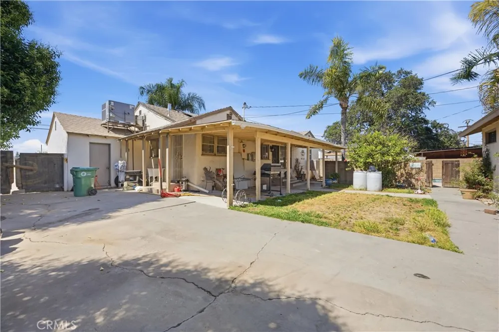 354 W Morton Ave Porterville, CA 93257