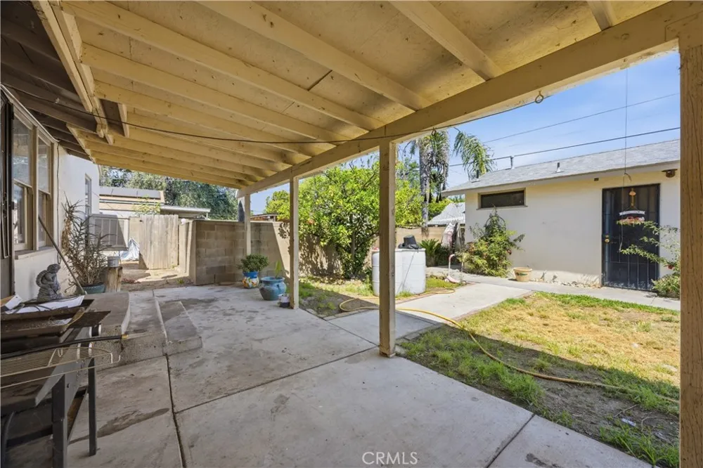354 W Morton Ave Porterville, CA 93257