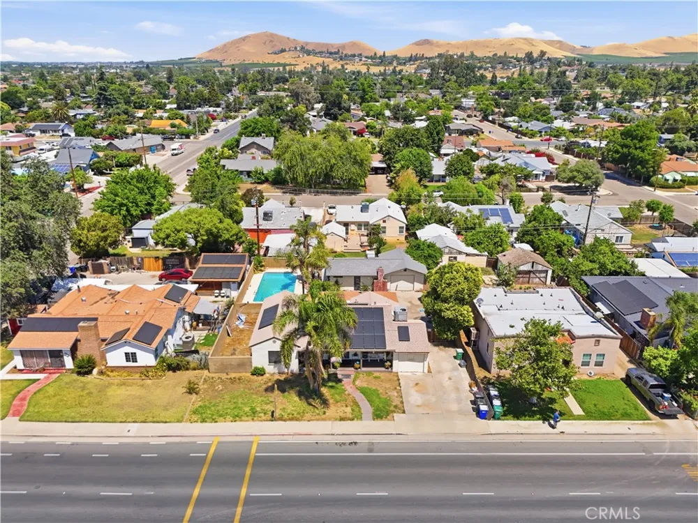 354 W Morton Ave Porterville, CA 93257