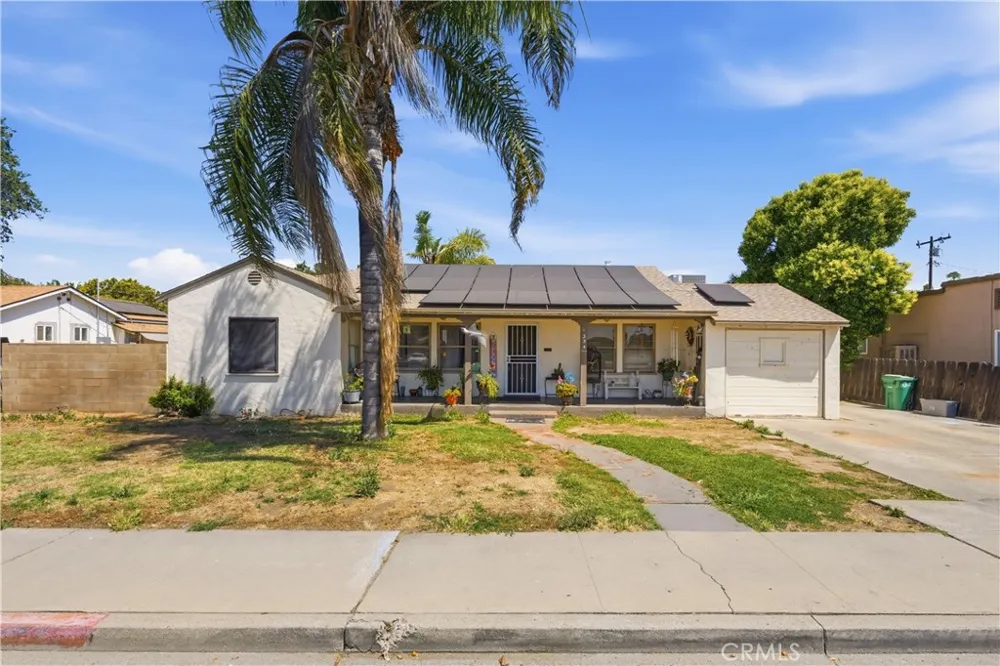 354 W Morton Ave Porterville, CA 93257