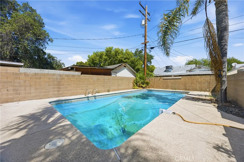 354 W Morton Ave Porterville, CA 93257