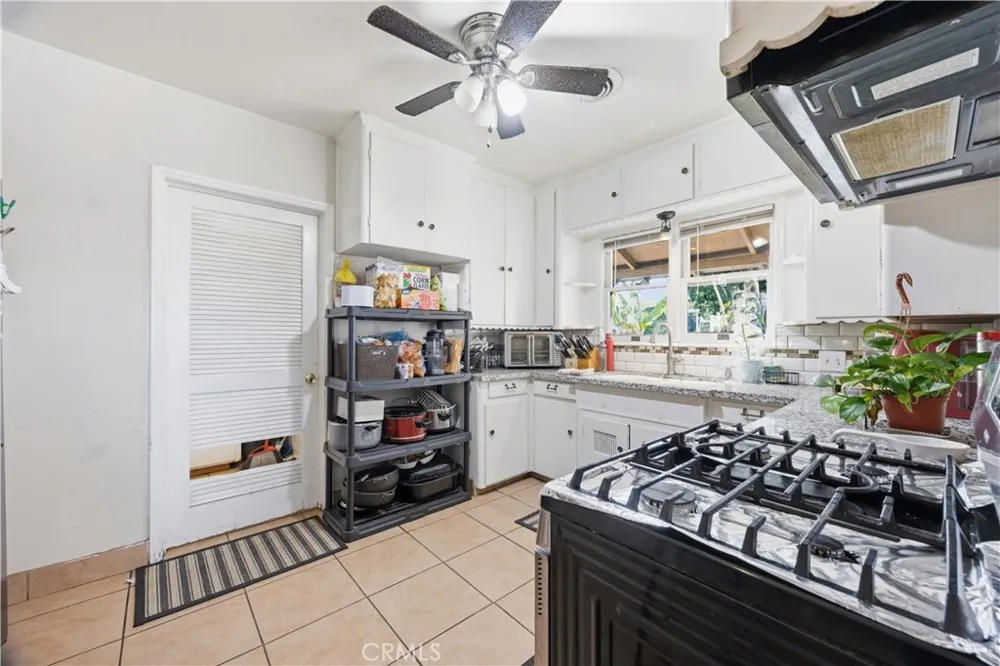 354 W Morton Ave Porterville, CA 93257