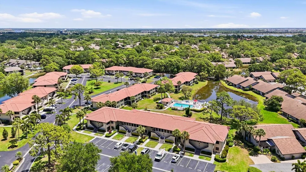 5186 LAKE VILLAGE DRIVE #90 Sarasota, FL 34235