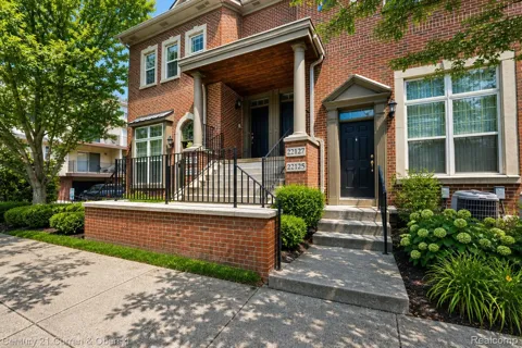 22123 W VILLAGE DRIVE