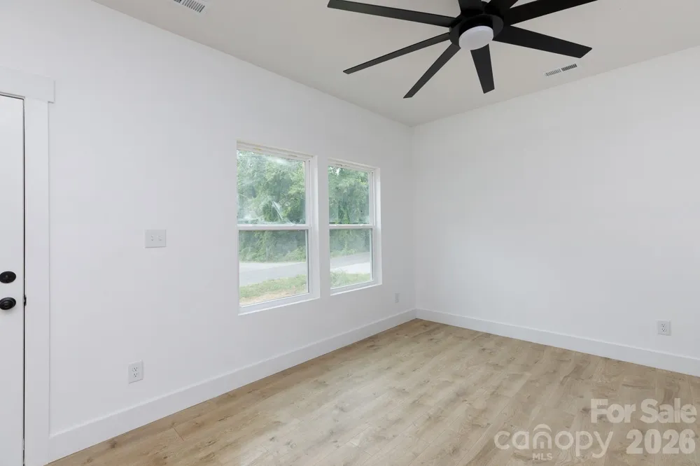 7.5 Wilson Avenue Great Falls, SC 29055